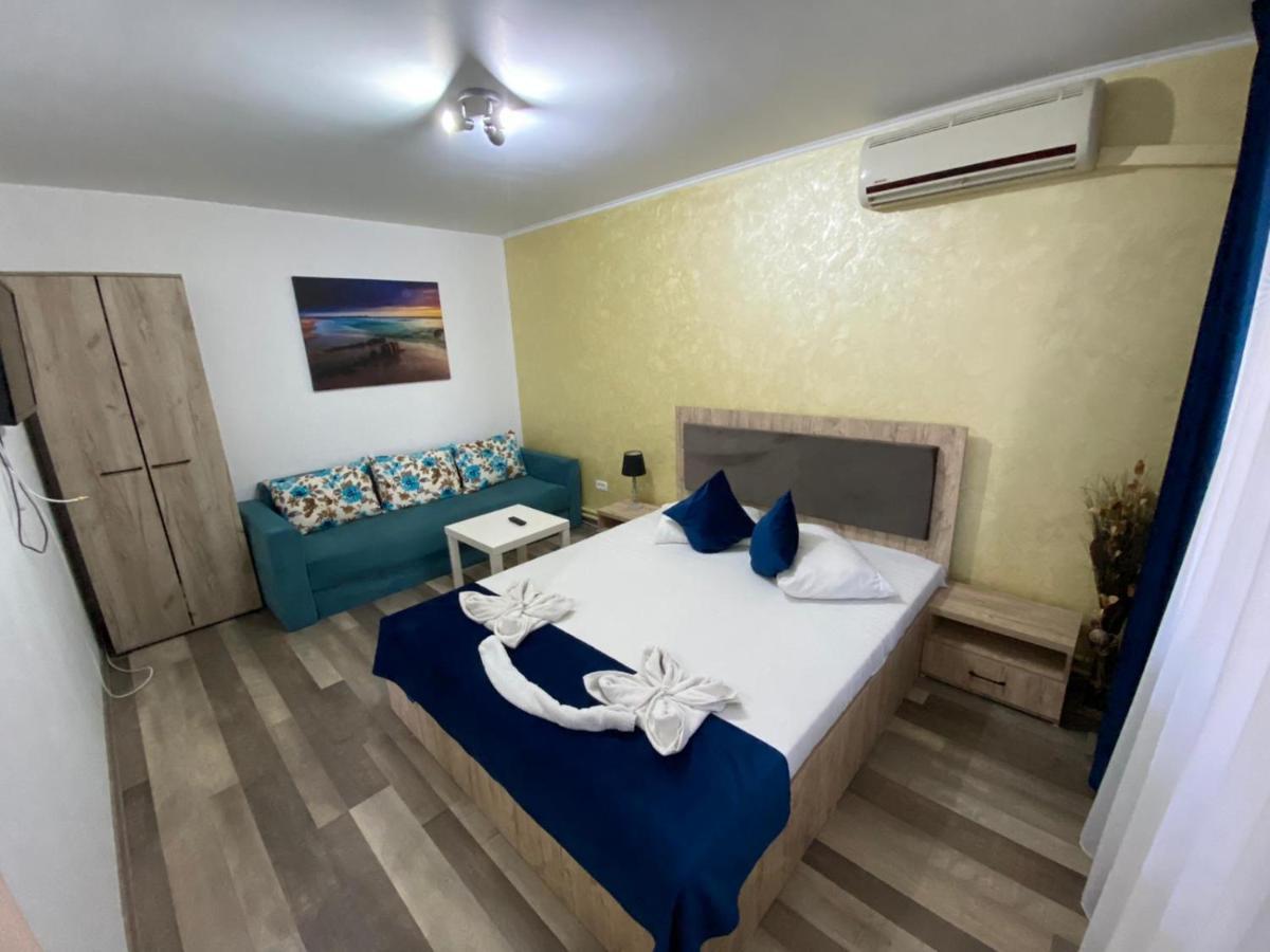 Casa Sea Breeze Hotel Navodari Bagian luar foto